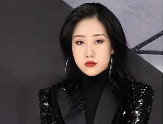  出身|上官喜爱你知道吗？草根出身的强势明星，如今已组建自己组合