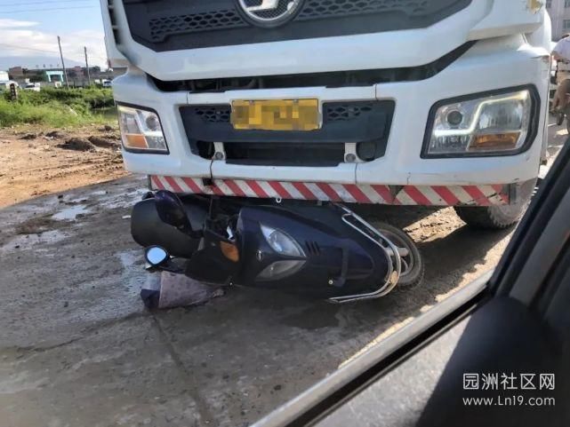  遭泥|博罗园洲发生一惨烈车祸,一女子腿部遭泥罐车碾压