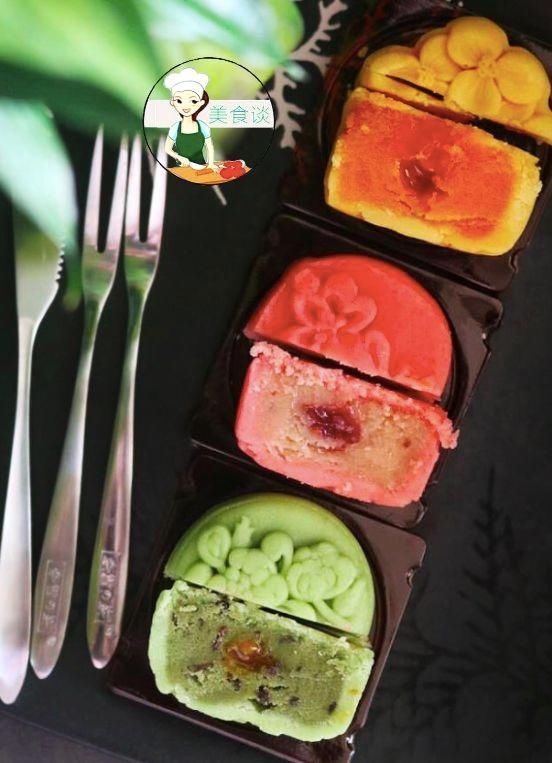 流心|此月饼第一次见,实在太美了,发朋友圈被点赞,网友:舍不得吃了