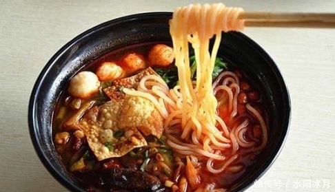 系列产品|当炸鸡遇上螺蛳粉,,肯德基的本土化,果然有内味儿了!