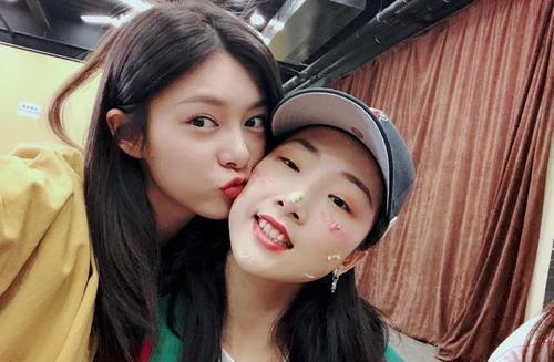  支持|老板支持老板，王思聪点赞徐明朝，不顾员工傅菁与yamy姐妹情？