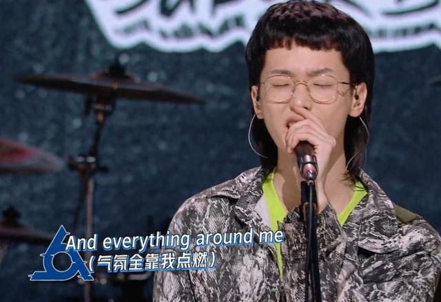  比起|比起《少年之名》，《明日之子》到底赢在了哪里？