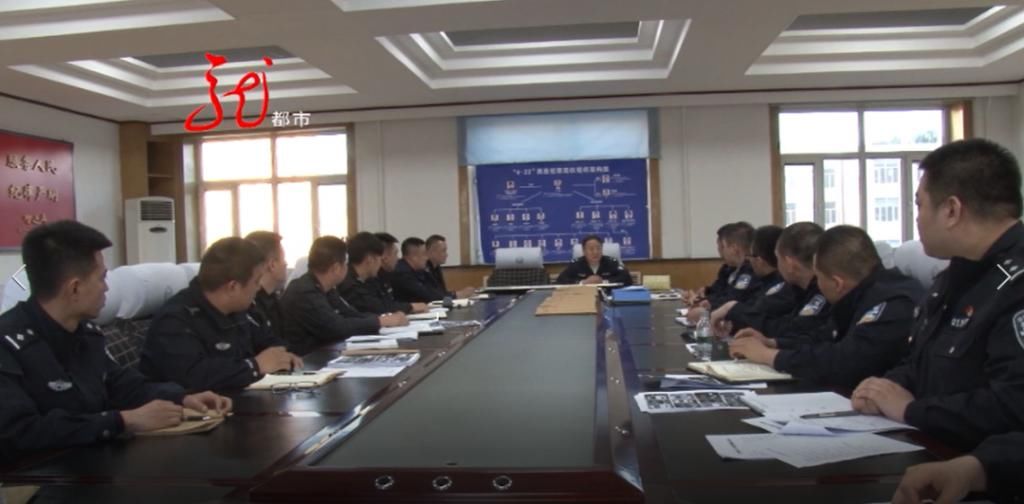  丁某团伙|长年霸占线路、敲诈勒索、强迫交易的霸“道”团伙被一网打尽！