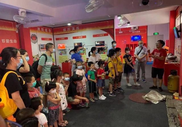  候鸟|你家小朋友会用灭火器吗？ 猎德街来穗“候鸟儿童”体验消防安全培训啦！