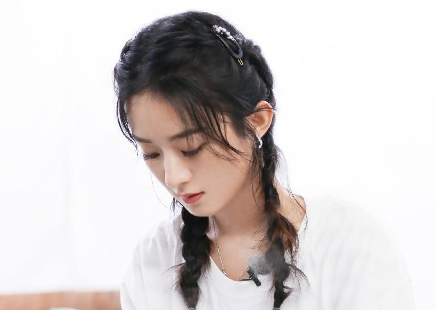  播出|演员的“照妖镜”，《中餐厅》仅播出两期，赵丽颖塑造的形象崩了