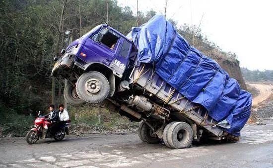 公安交管部|拒绝超载!栖霞上线“不停车查超载”系统