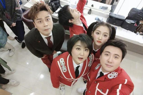  王丽坤|王牌迎来“最委屈”嘉宾，其他人都在互动，他却连句台词都没有？