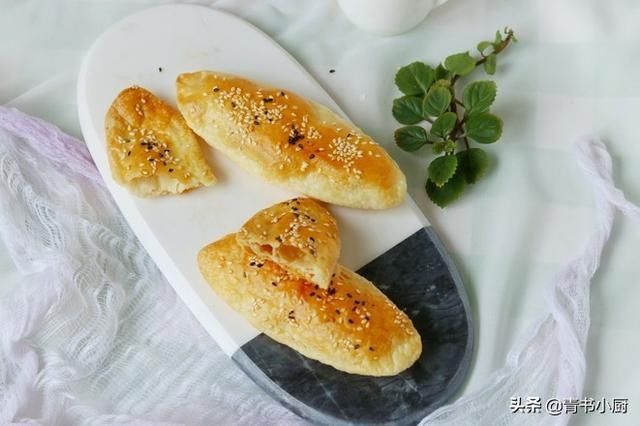 材料|宅在家做椒盐酥饼,外皮酥脆,轻松一碰就掉渣,少糖少油零失败