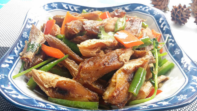  辣椒|这道菜香辣可口超过瘾，窍门在这里