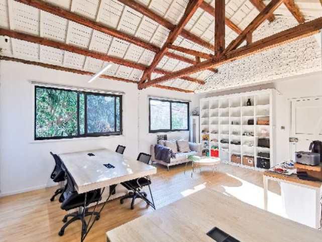  大学|大学如家乡，一辈子在一起干活是什么体验？这里有个神奇的“圈”！