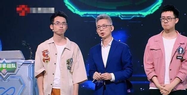  赵金昊|《最强大脑》趾高气扬的王宇轩，用实力向观众证明：我有资格骄傲