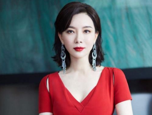  女明星|整容最成功的4位女明星，如今一个比一个红，你最羡慕哪一位？