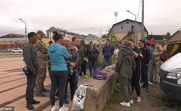  丈夫|8岁女童搭便车遭夫妇奸杀埋尸，最后视频曝光，妻子：怕丈夫 不敢管