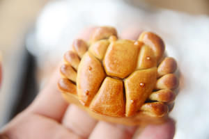  月饼|月饼界网红【螃蟹广式蛋黄月饼】