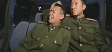  突击|豆瓣9.4分的《士兵突击》，那些幕后故事让人感慨万分