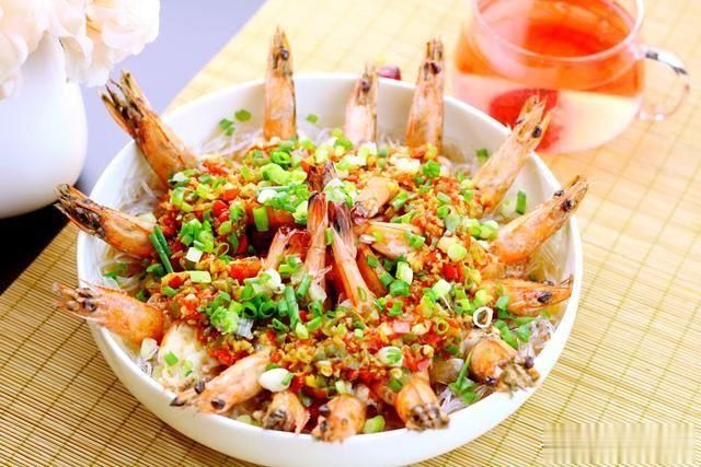  食材|秋天，学会这7道蒜蓉粉丝蒸菜，时令食材，好吃过瘾，全家都点赞