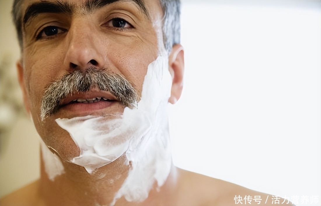 刮胡子会让胡子长得更快吗(胡子怎么越长越快？刮胡子的次数多，反而是寿命短，这是真的吗？)