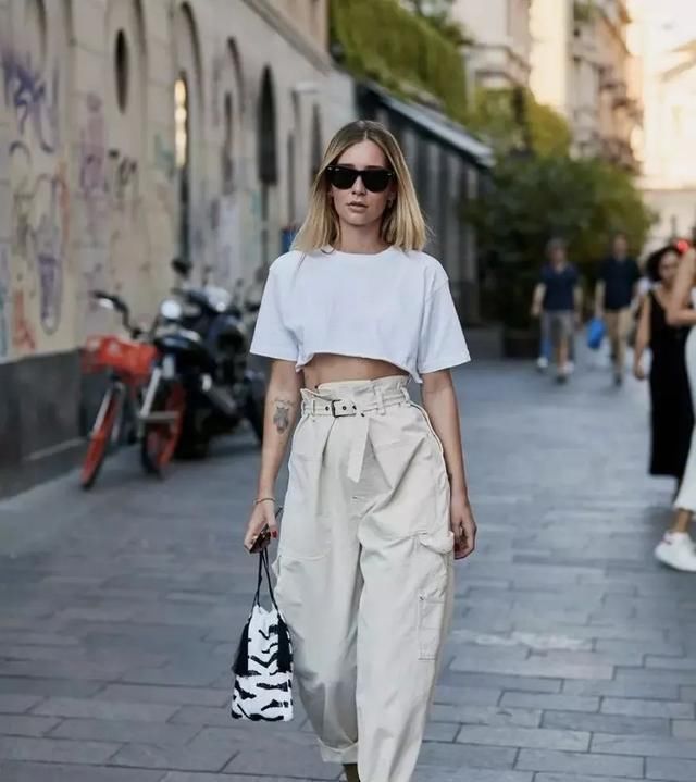  女裤|今夏流行穿“渣女裤”！百搭又好穿，小粗腿女生救星