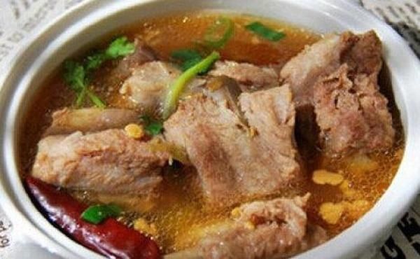  食谱|精选食谱咖喱豆腐，黄豆酱炖排骨，辣炝春韭的做法