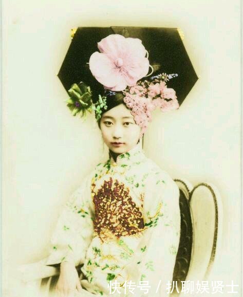 再现|老照片再现清朝格格的真实样貌,图六长相漂亮,图八深得慈禧喜爱