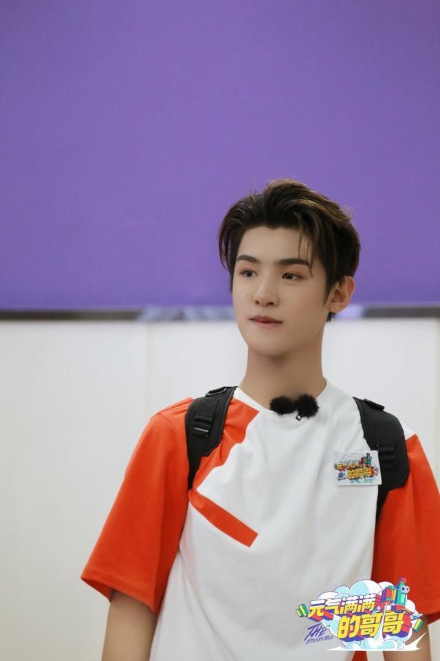  节目|《元气满满的哥哥》套路也在不断成长 新成员赵让赖美云伪装力MAX