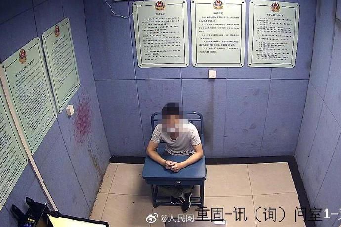  砸烂|男子8楼扔冻牛肉砸烂轿车前挡风被刑拘