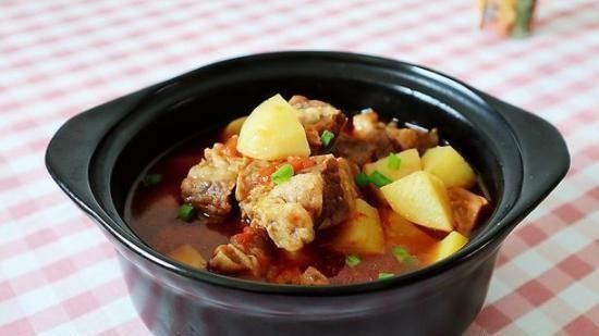 胡萝卜|热推美食:蘑菇五花肉烧萝卜,番茄土豆炖牛肉,胡萝卜炒杏鲍菇