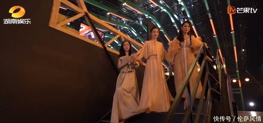  乘风破浪|《乘风破浪的姐姐》，那些你没注意到的小细节