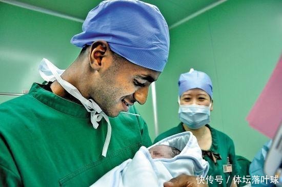 功勋|归化或有新突破!恒大功勋外援推荐儿子为国足而战,弥补自己遗憾