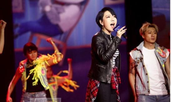  停办|《好声音》海选成富人游戏，砸钱刷礼物才能晋级？是时候停办了