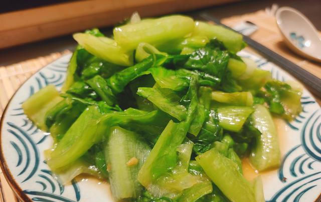  爽口|清热解暑的养生菜，家庭主妇的不二之选，既清脆爽口又养颜美容