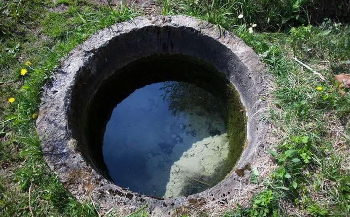 警方|广西一枯井忽然打捞上2具尸体,警方介入