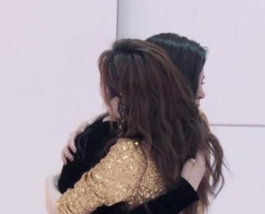  留意|沈梦辰被节目组淘汰后，谁留意吴昕下意识的反应？感情好坏一目了然