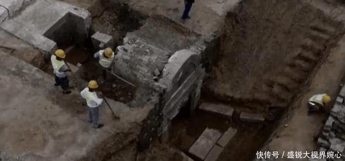 眼睛|北宋第一大清官墓棺被发现, 当打开后, 专家眼睛都湿润了