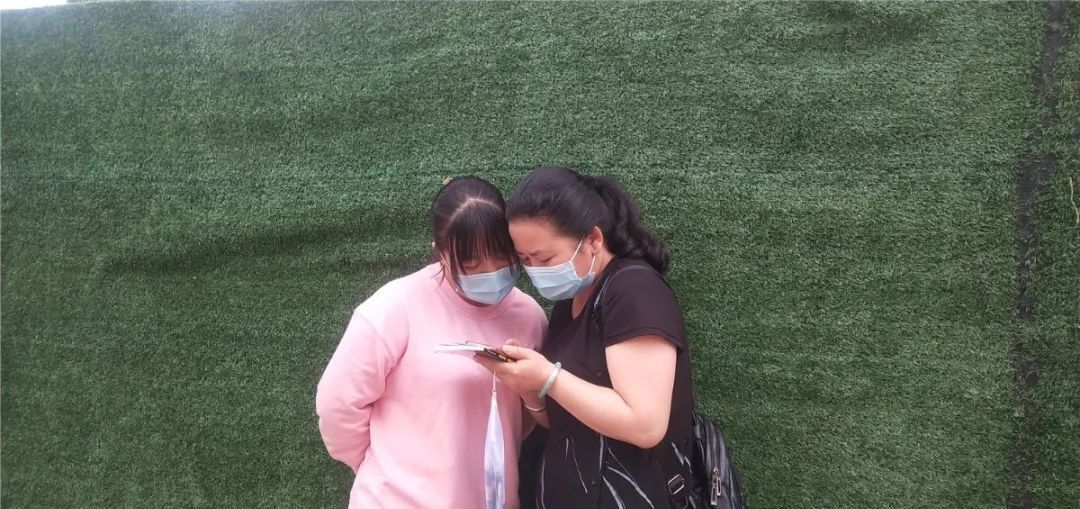  考生|图集丨云南高考首日直击：每一张安静的考桌都来之不易