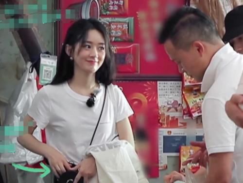  大厨|《中餐厅》林大厨买菜，先垫钱不算啥，当得知他自带火腿，报出价格后，懵了