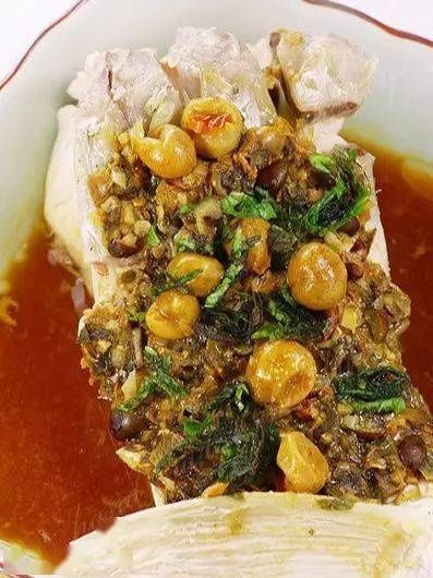  悄悄|这种水果正悄悄上市！不仅酸甜可口，全身都是宝！喜欢吃吗？