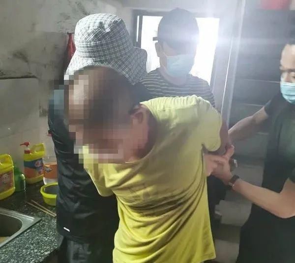 抓获|【警方快讯】南丰警方抓获一名潜逃17年的命案逃犯