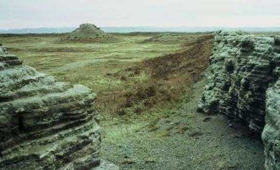 前尘往事|鄂尔浑峡谷立着一块碑，碑文很神秘，记载着唐玄宗的一段前尘往事