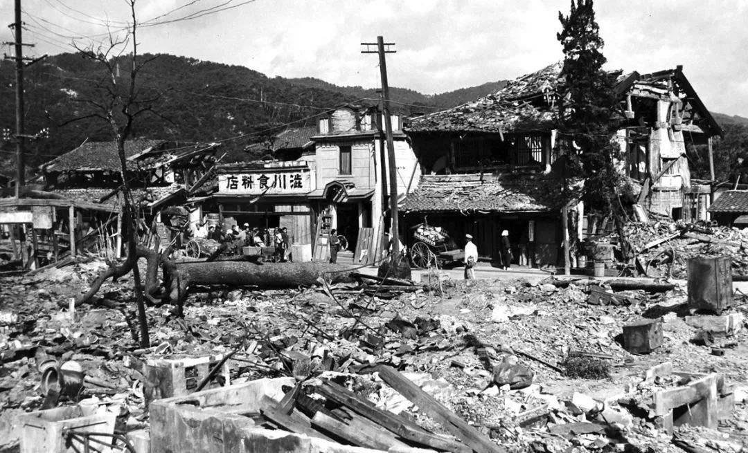 传单|投核武器前，美国给日本发六千多万张传单，日本人为何无动于衷？