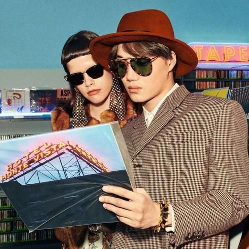  眼镜|时尚引领、大牌加码、VR赋能……超千亿的眼镜市场还能怎么玩？