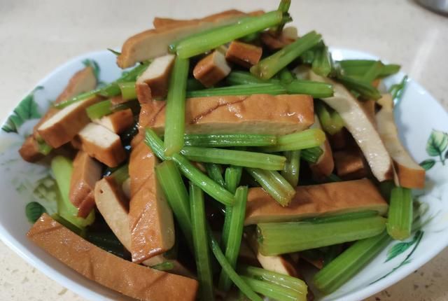  开胃|立秋之后，别错过这15道素菜，开胃解馋又下饭，8月吃正合适