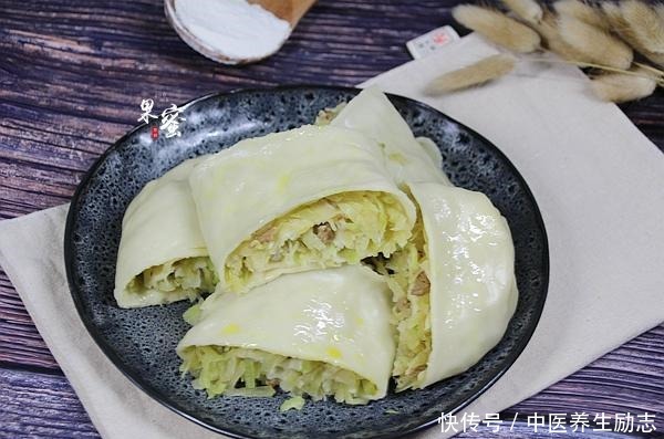 过瘾|这面点,比包子简单,比馒头好吃,一卷一蒸,吃得过瘾