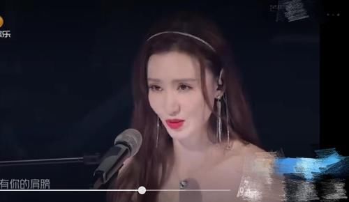  质疑|《乘风破浪的姐姐》成团之夜嘉宾真唱，姐姐们被质疑假唱，这样合适吗？