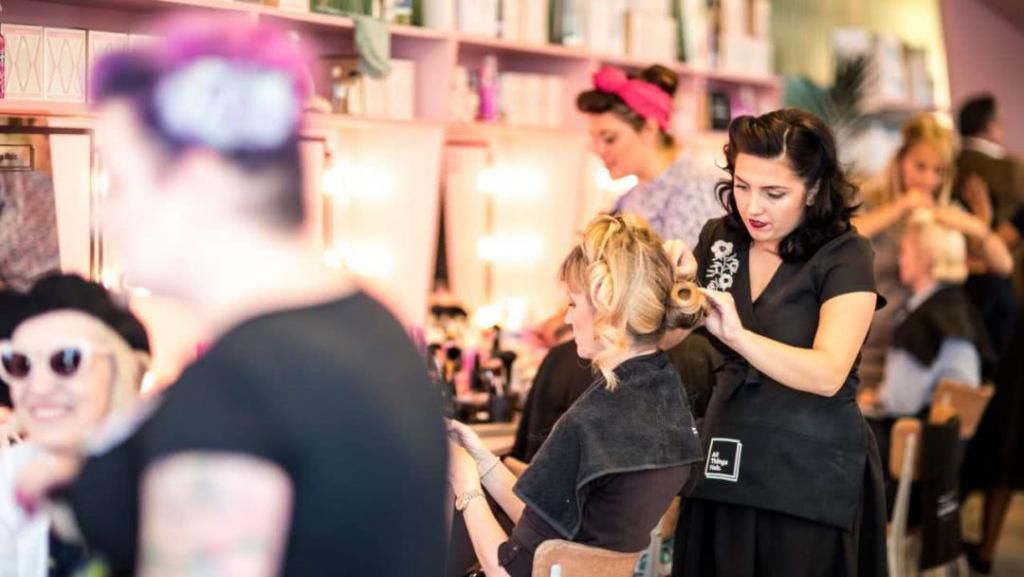 时髦|除了机车和速度,这个比赛还关注谁更时髦