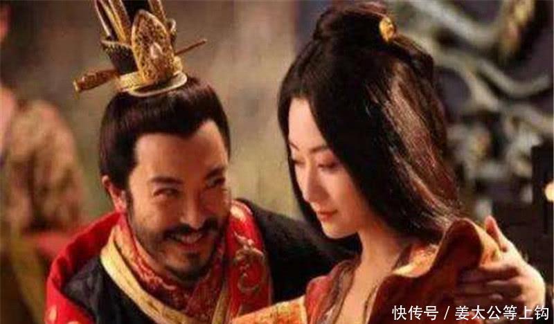 美貌|十岁进宫，因美貌被皇帝专宠，皇帝一死就投入他人怀抱