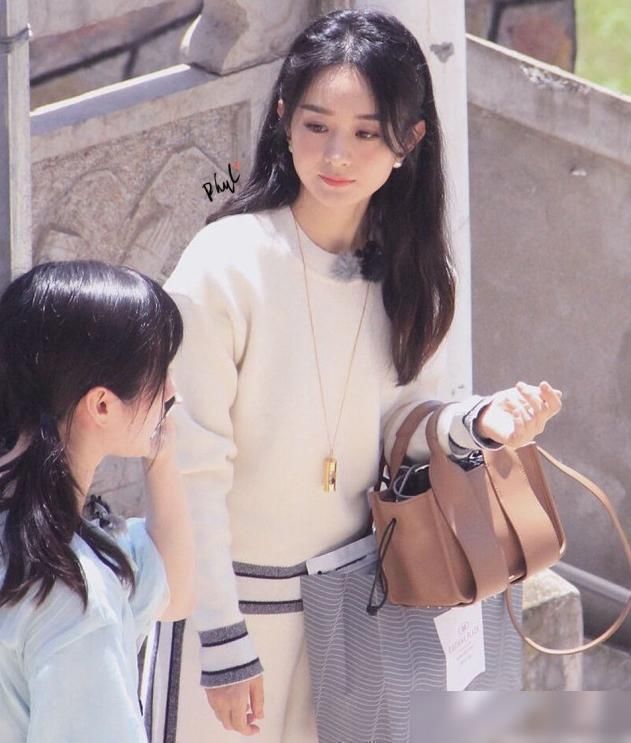  做菜|网传中餐厅门票1700，顾客辟谣：人均消费50元，但张亮做菜不好吃