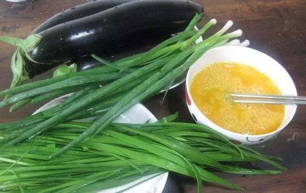  茄子|好多人不知道这菜还能做馅, 吃一次想十次, 赶紧拿它多包几顿饺子!