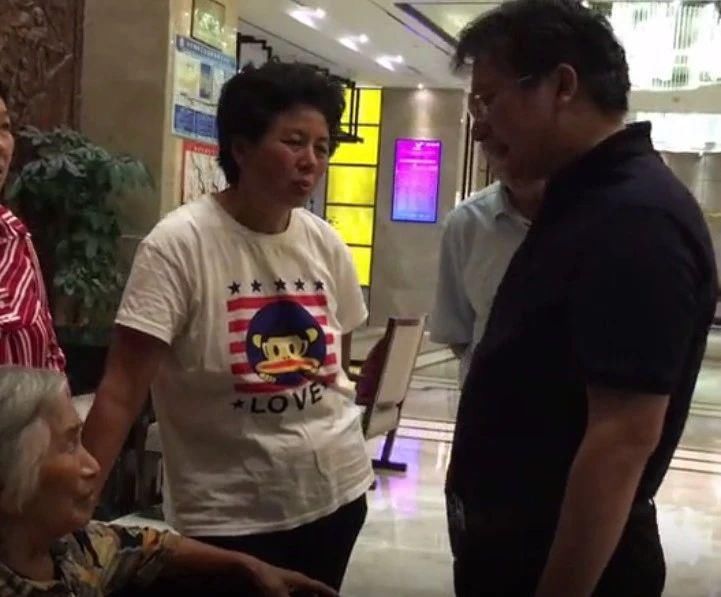  常桂香老人|因土地纠纷枪杀一家3人 主犯12年后落网昨受审 家属放弃赔偿要严惩凶手