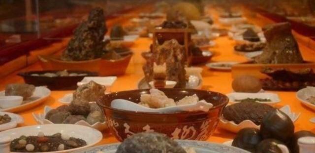 剩饭|对于皇帝吃不完的剩饭,都是如何处理的